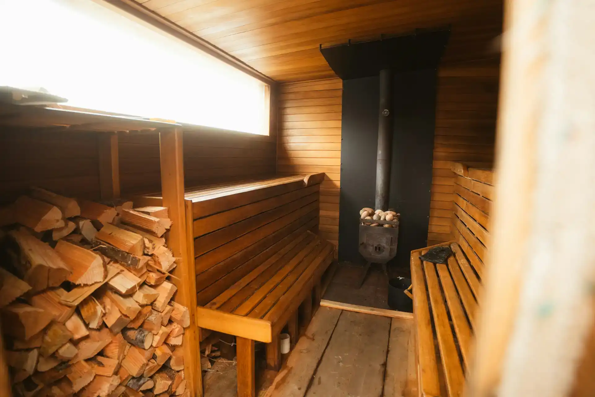 How Our Custom Sauna Builder Tool Helps You Build Your Own Sauna From the Start